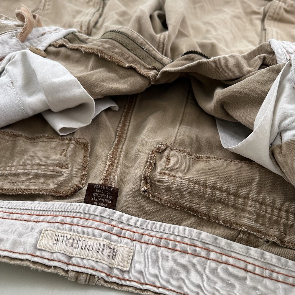 VTG Y2K Distressed Aeropostale Cargo Shorts Men 33 Beige Khaki Cutoffs Tag 34 - Picture 12 of 15